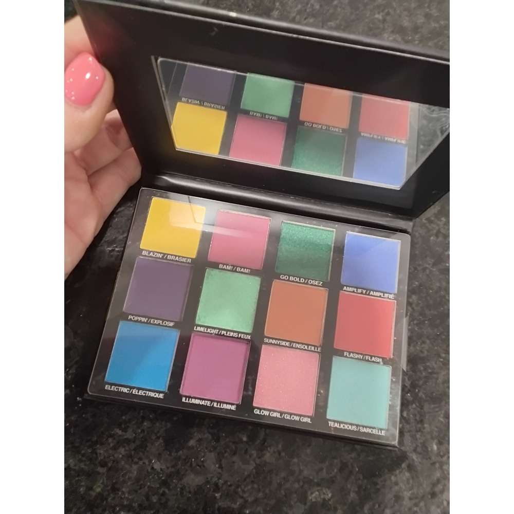 Black Radiance Brilliant Effects Eye Shadow Palette Tribal Brights 12 Shades